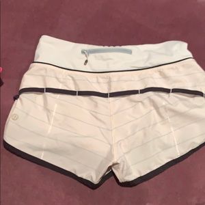 Lululemon speed up short